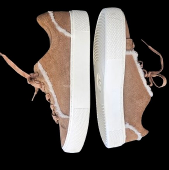 * UGG Zilo Heritage Sneaker - Picture 6 of 9